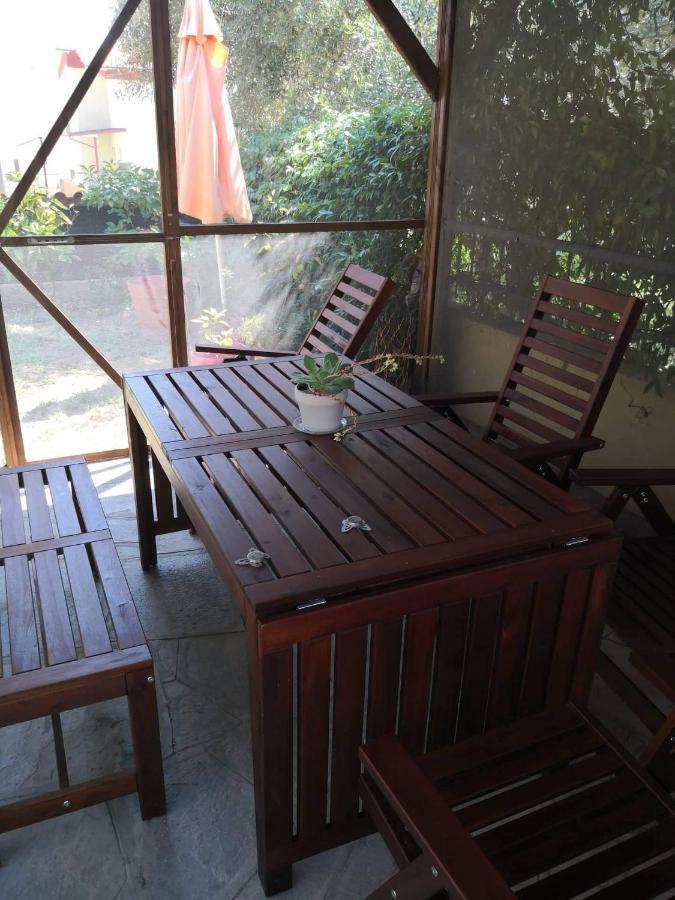 Menta Apartment Nea Iraklitsa ภายนอก รูปภาพ